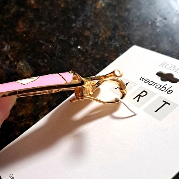 ROMAN Wearable Art Necklace Pendant Pink Lemonade Green Straw NEW!  JB - Picture 3 of 5